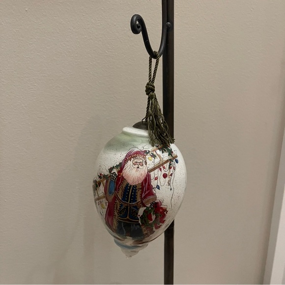 Peggy Abrams Santa With Frosty Ornament 6” No Box, EUC - Picture 10 of 10